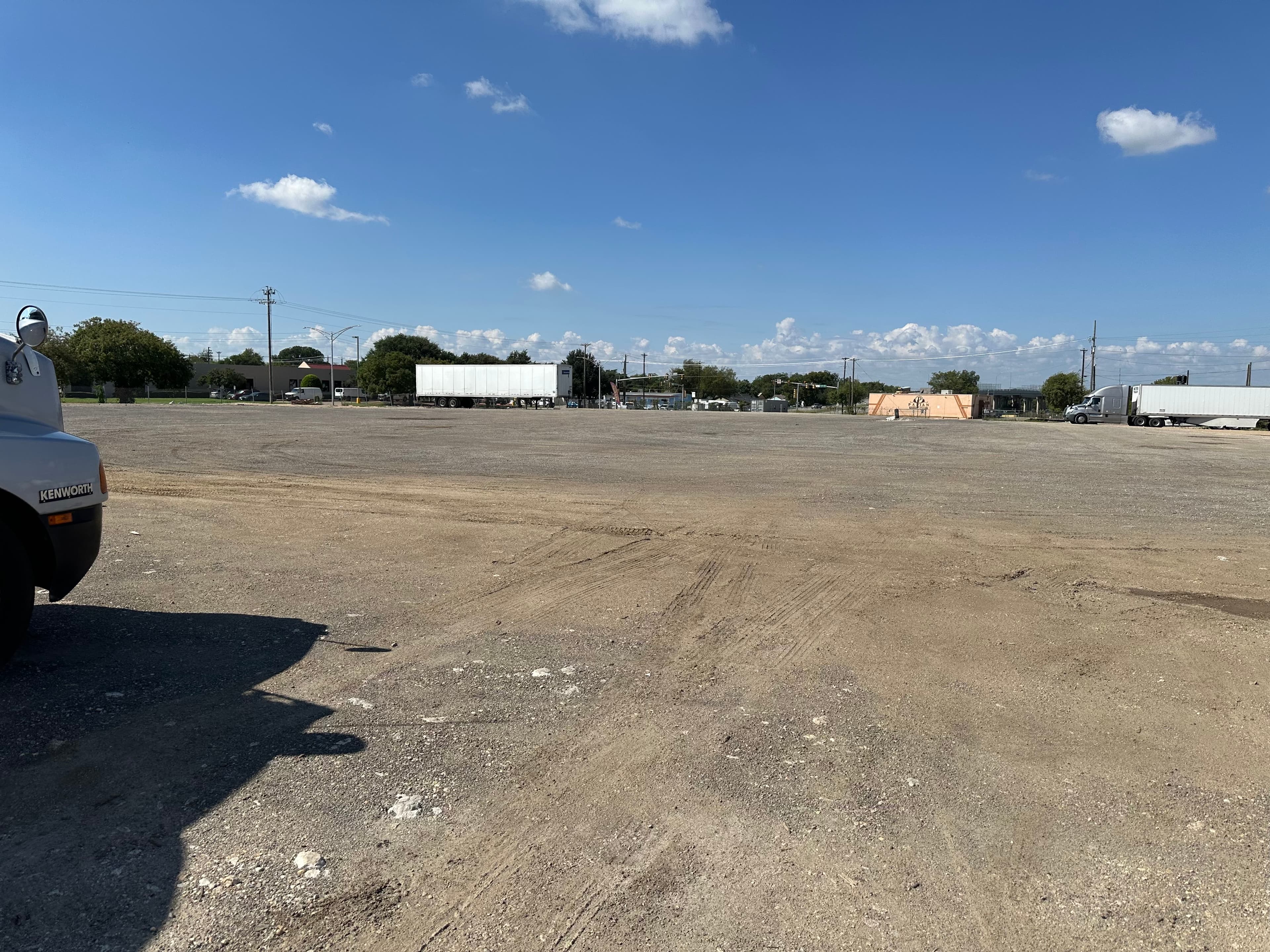 Secure Truck Parking Facility in Fort Worth, TX